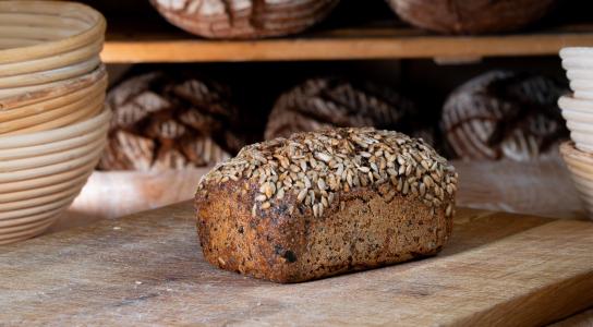Schrot-Saaten-Brot